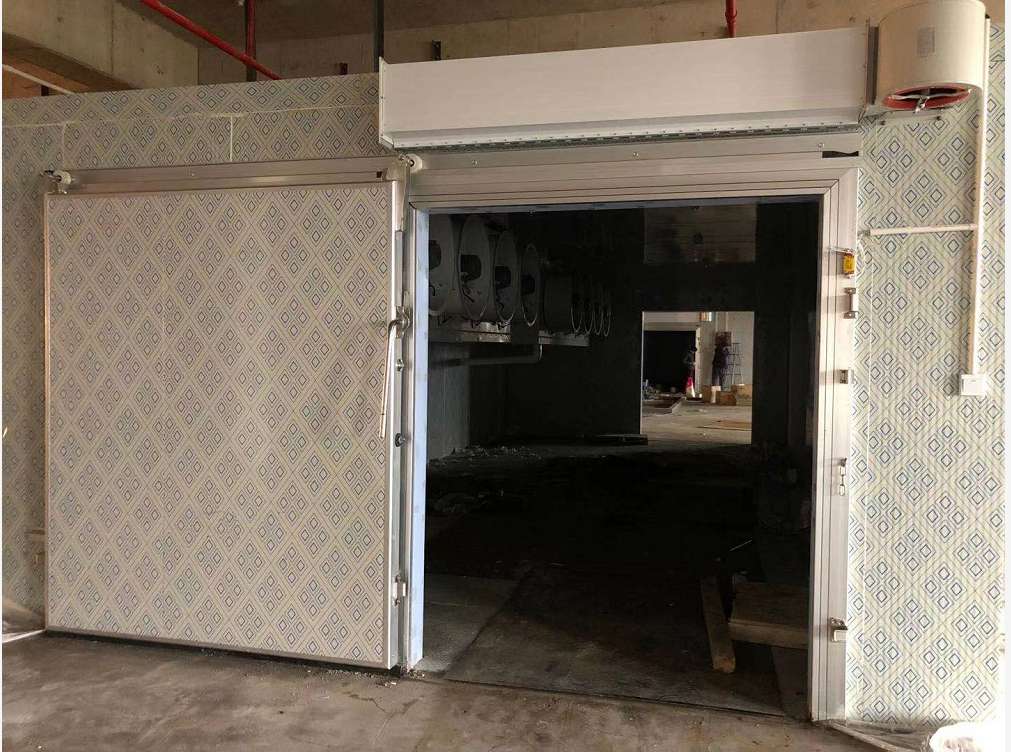 150mm厚聚氨酯冷库